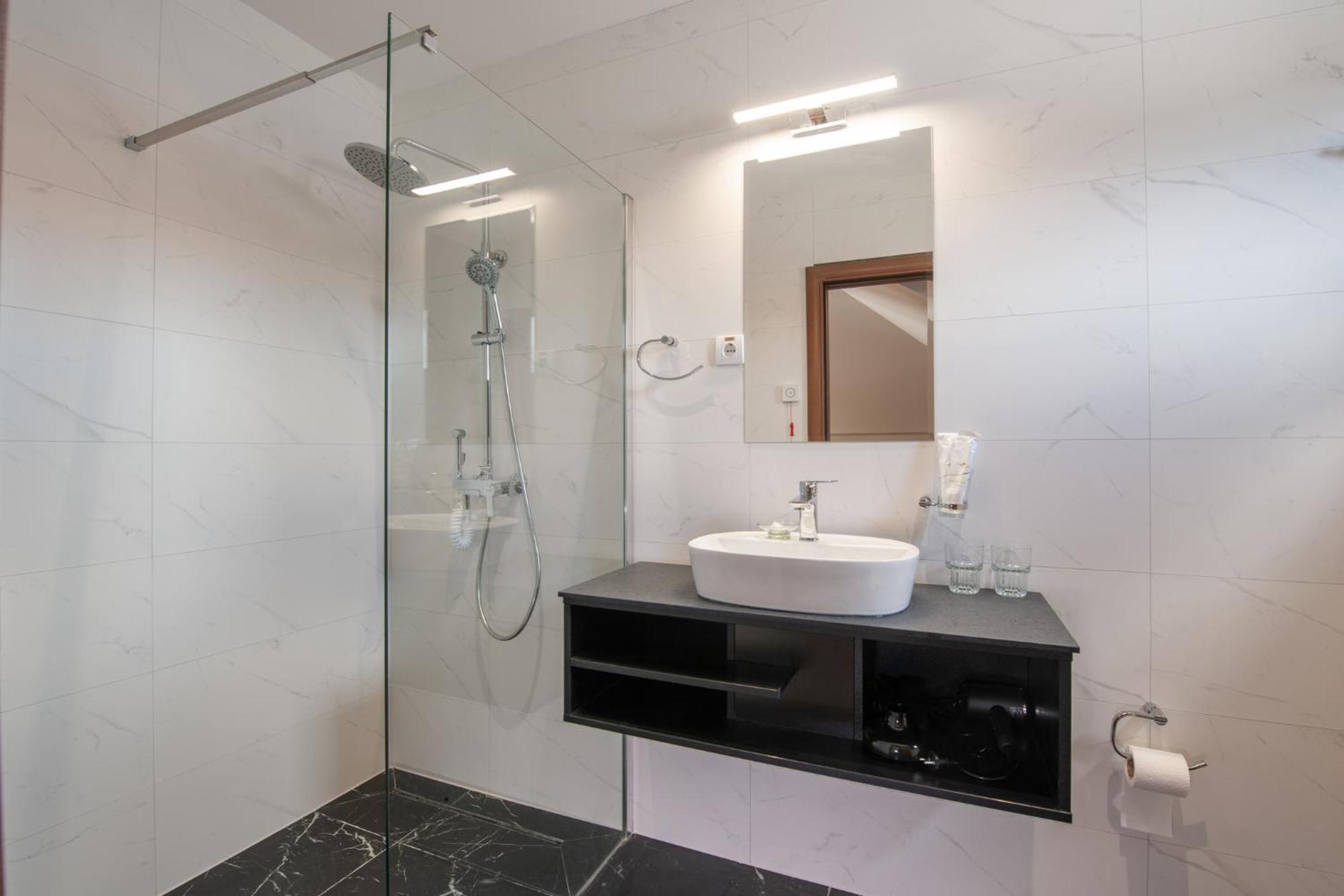 Hotel Kralj Кралево Стая снимка