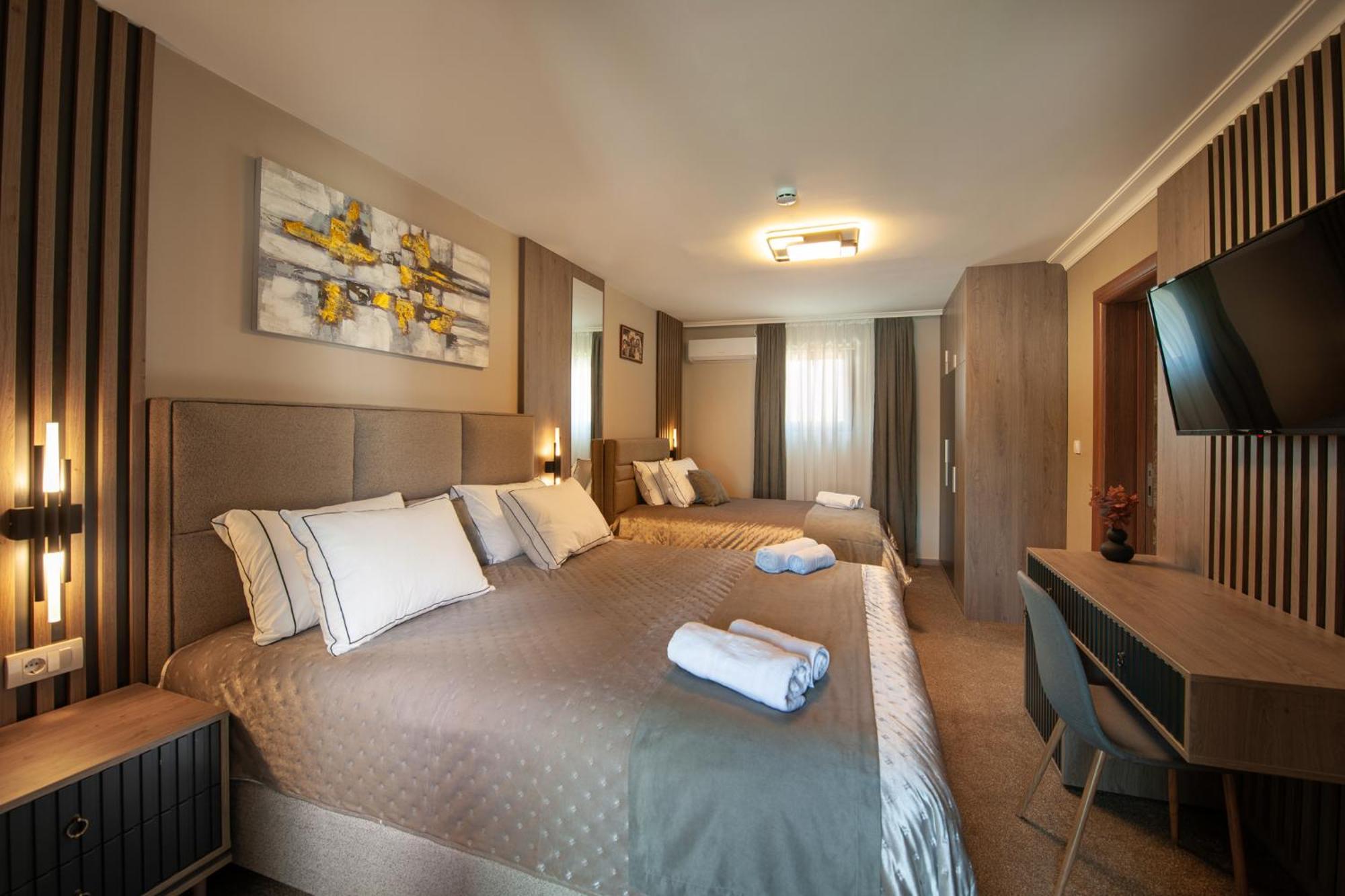 Hotel Kralj Кралево Екстериор снимка